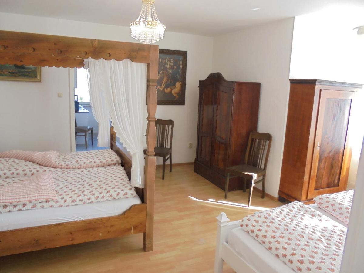 Apartmenthaus Am Schlosspark Schkopau Εξωτερικό φωτογραφία