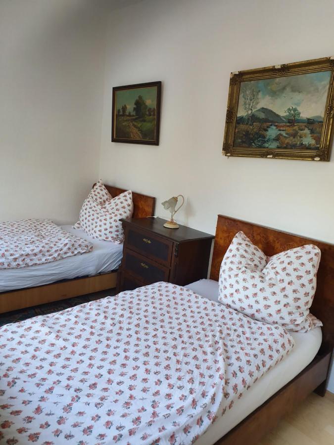 Apartmenthaus Am Schlosspark Schkopau Εξωτερικό φωτογραφία